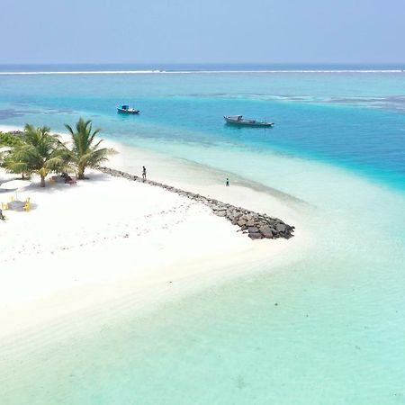 Alvi Star Inn Thulhaadhoo Bagian luar foto