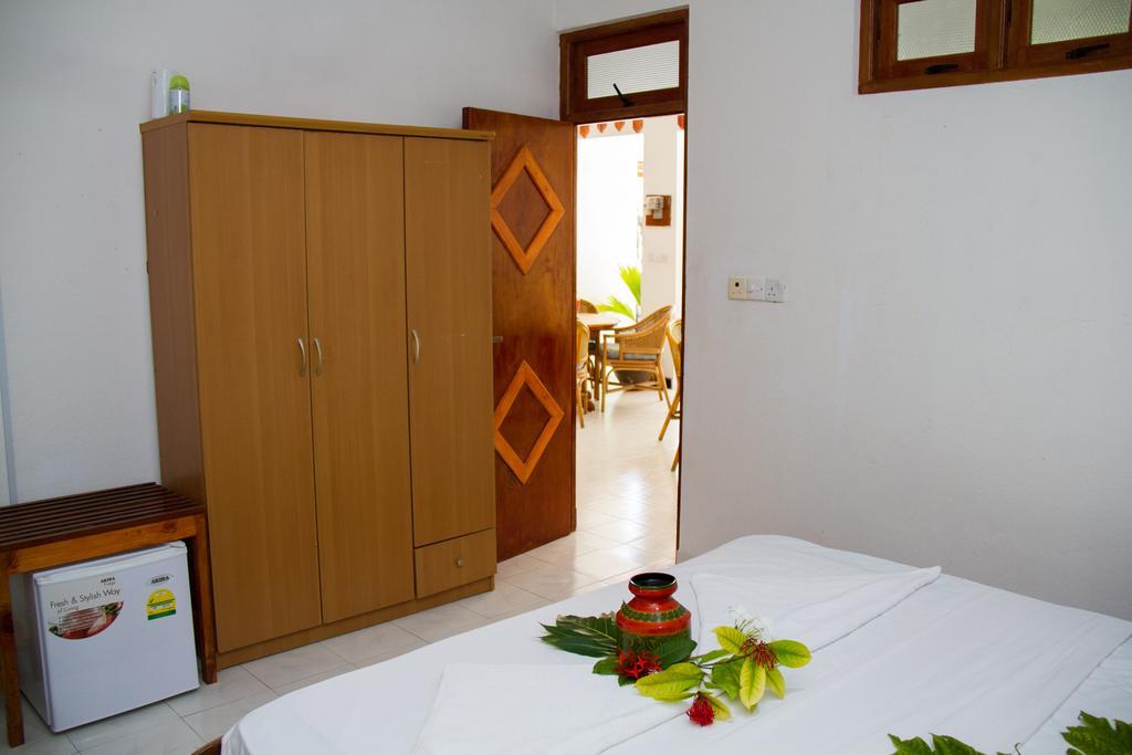 Alvi Star Inn Thulhaadhoo Ruang foto